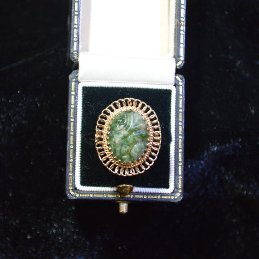 9ct Large Green Ring