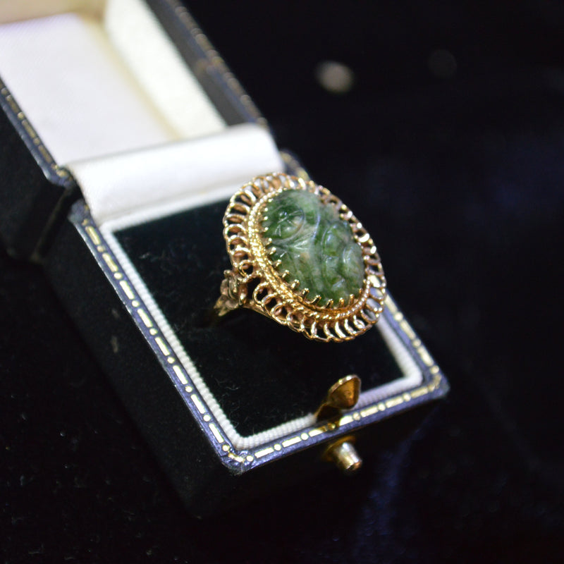 9ct Large Green Ring