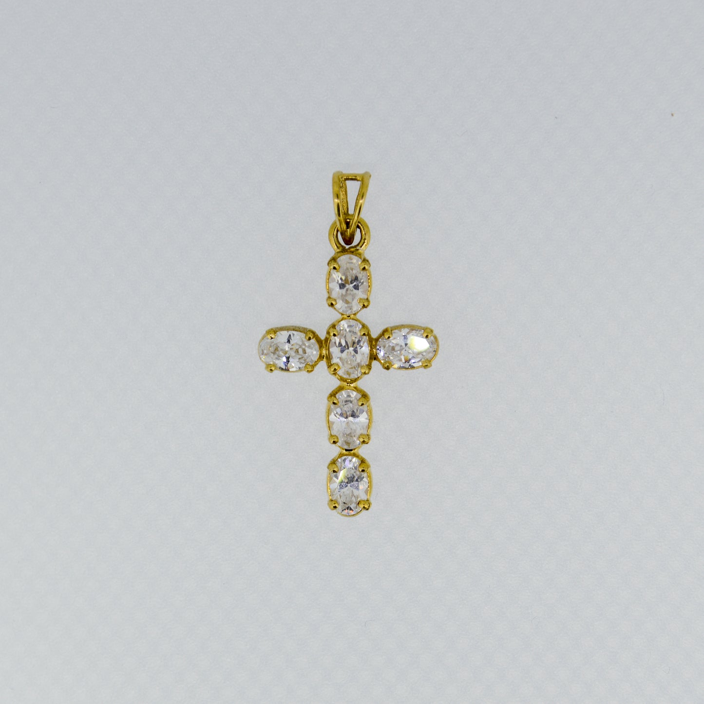 Vintage 9ct Gold Cubic Zirconia Cross