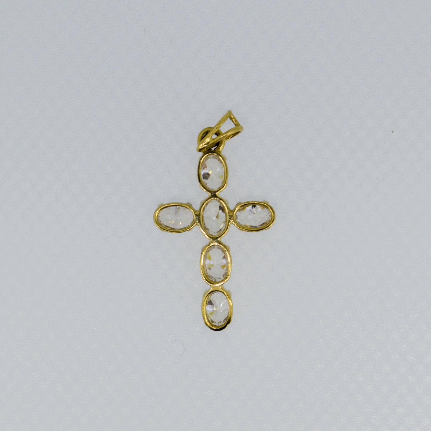 Vintage 9ct Gold Cubic Zirconia Cross