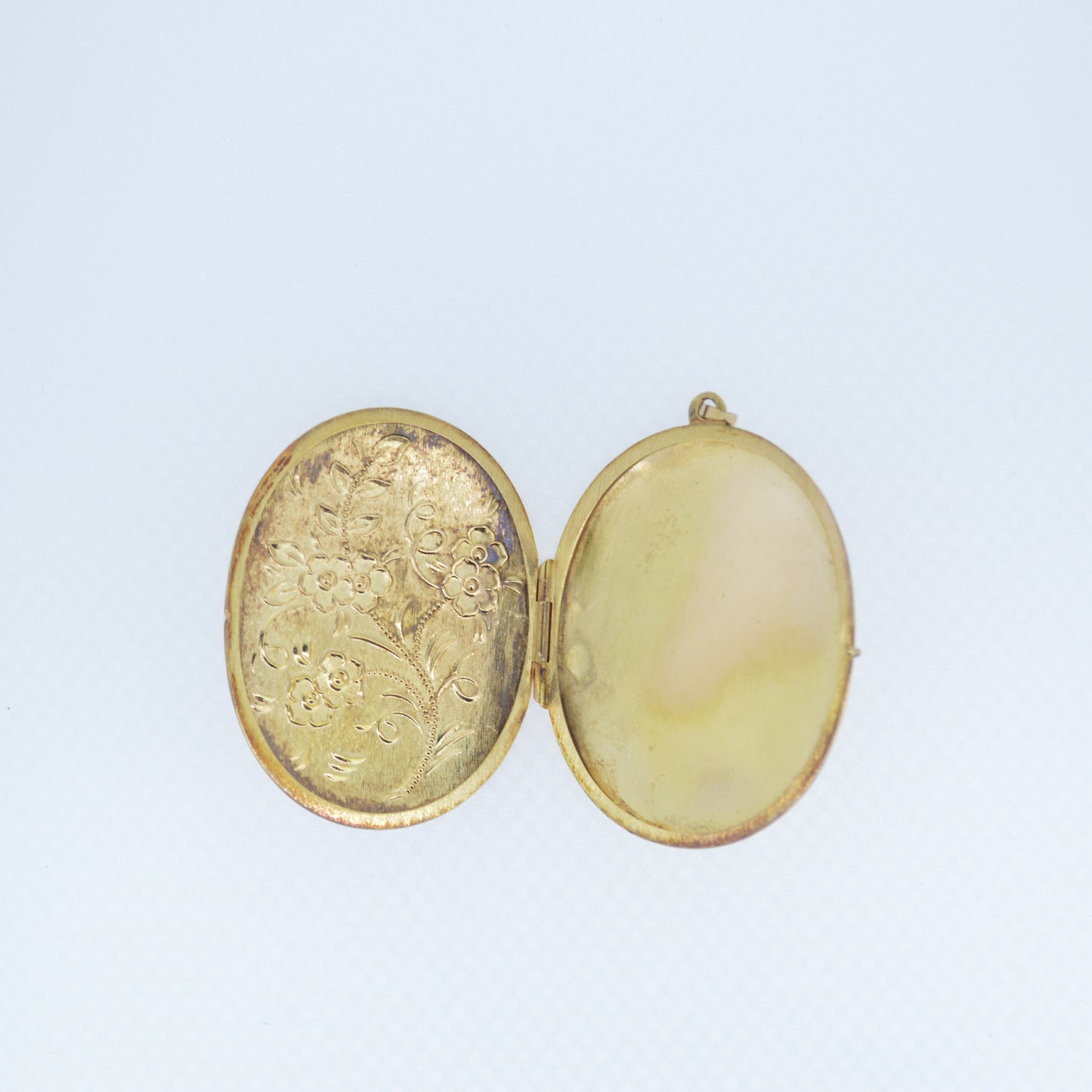 Vintage 9ct Gold Locket