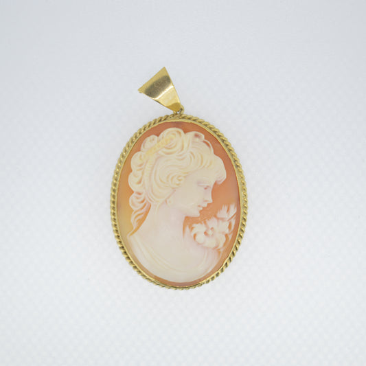 Vintage 9ct Gold Cameo Pendant
