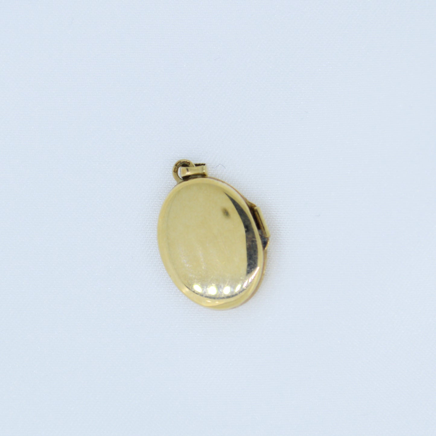 9ct Floral Locket