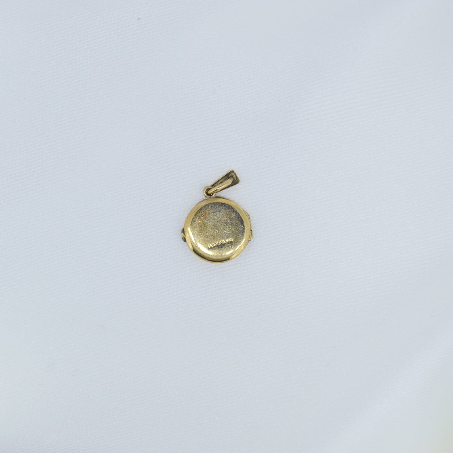 Round Textured 9ct Locket