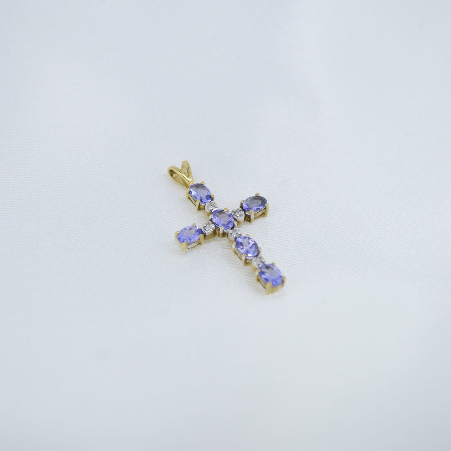 9ct Purple Cubic Zirconia Cross Pendant