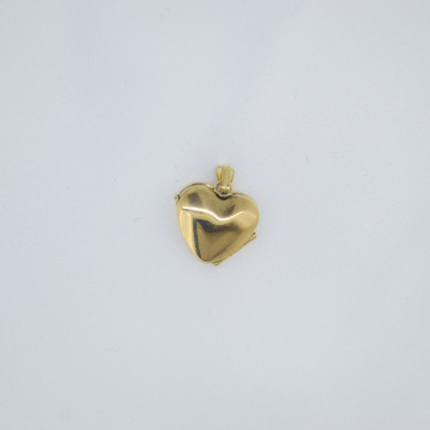 9ct Heart Locket
