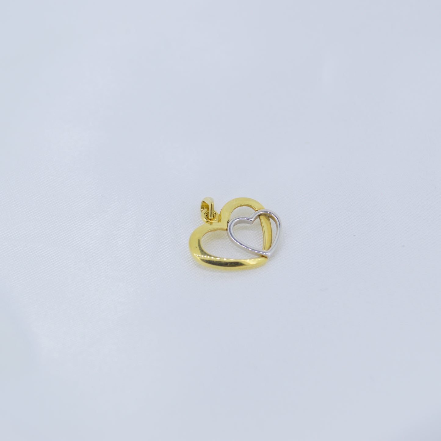 18ct Yellow & White Gold Heart pendant