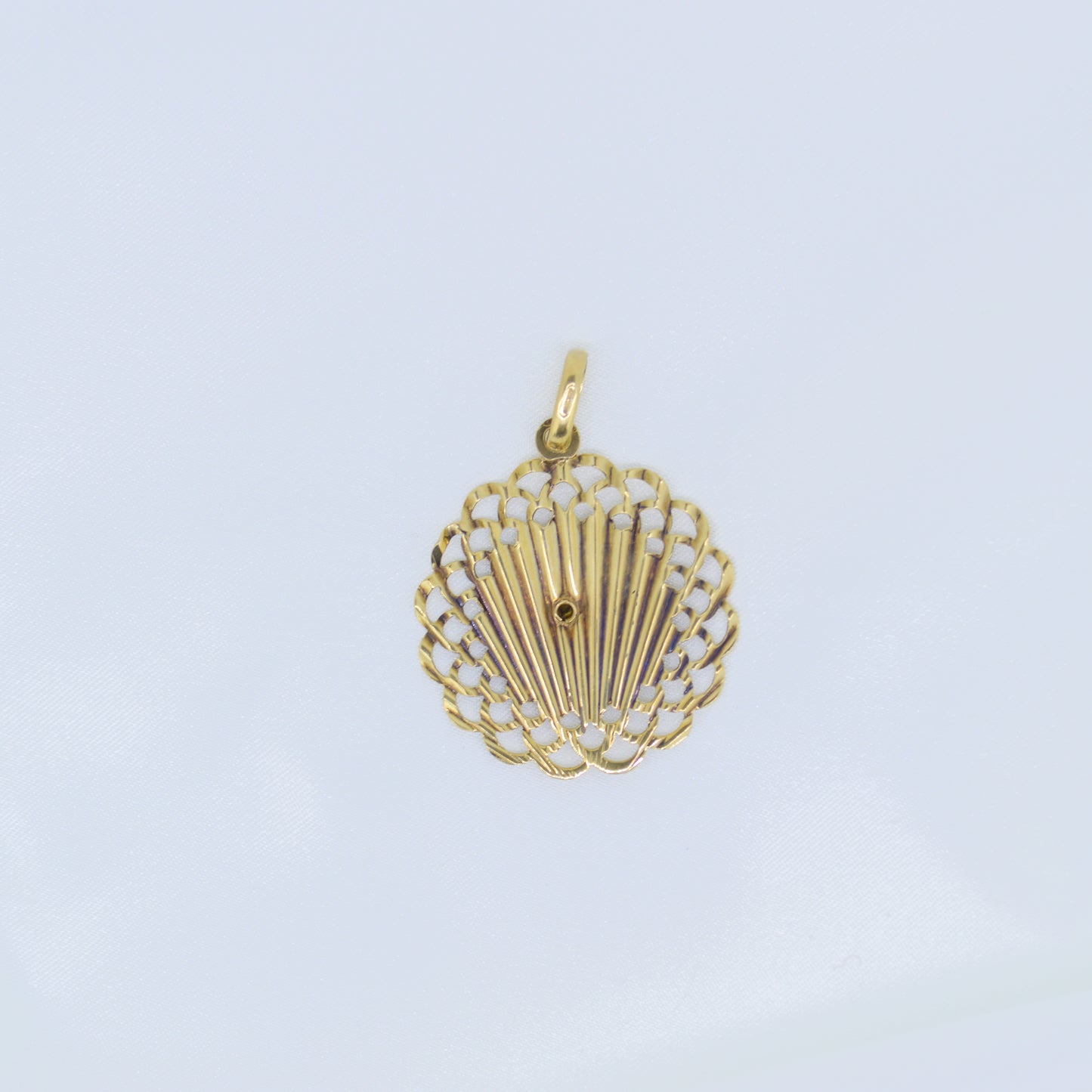 9ct Yellow Gold Pharaoh Pendant