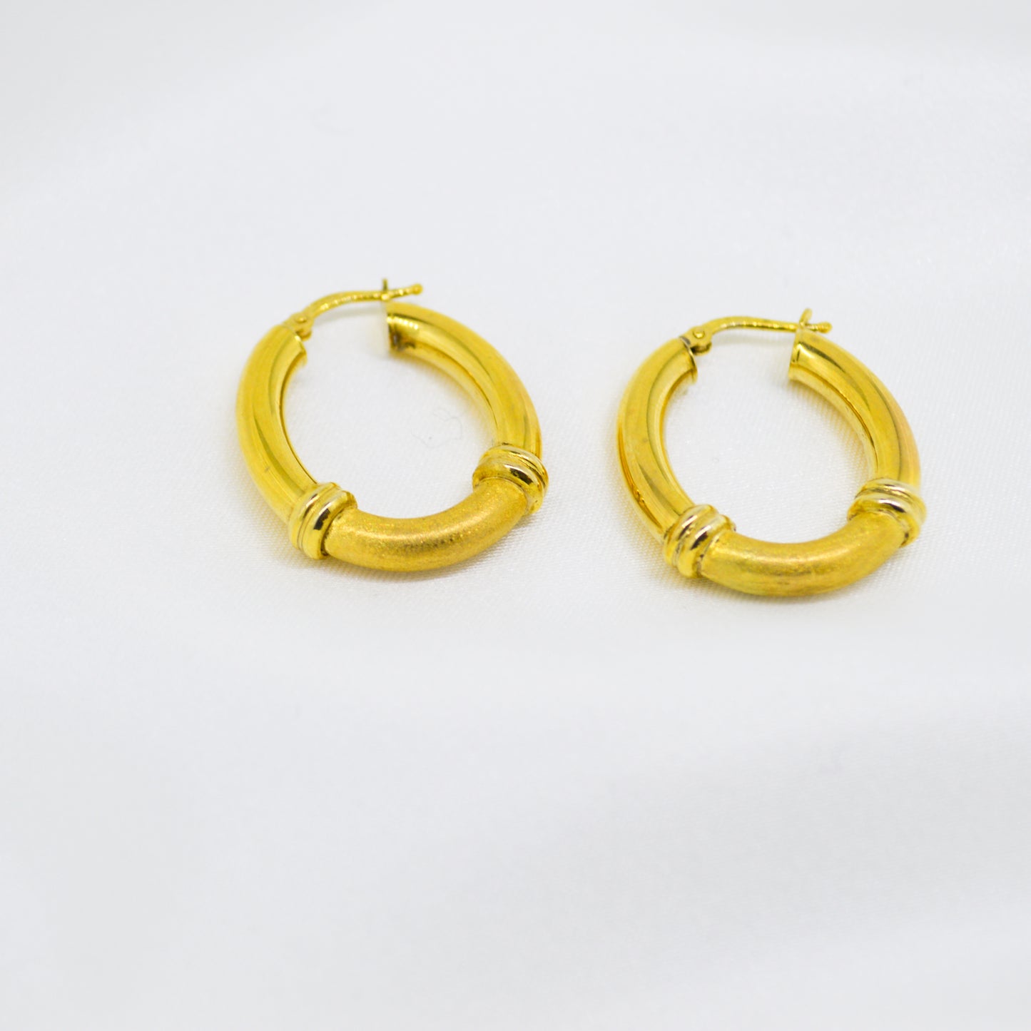 9ct yellow Gold vintage bamboo style segmented earrings
