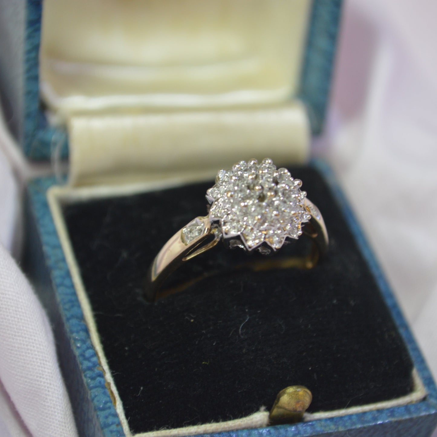 9ct Diamond Cluster
