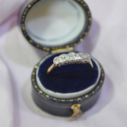 Vintage 18ct Five-stoned Diamond Ring