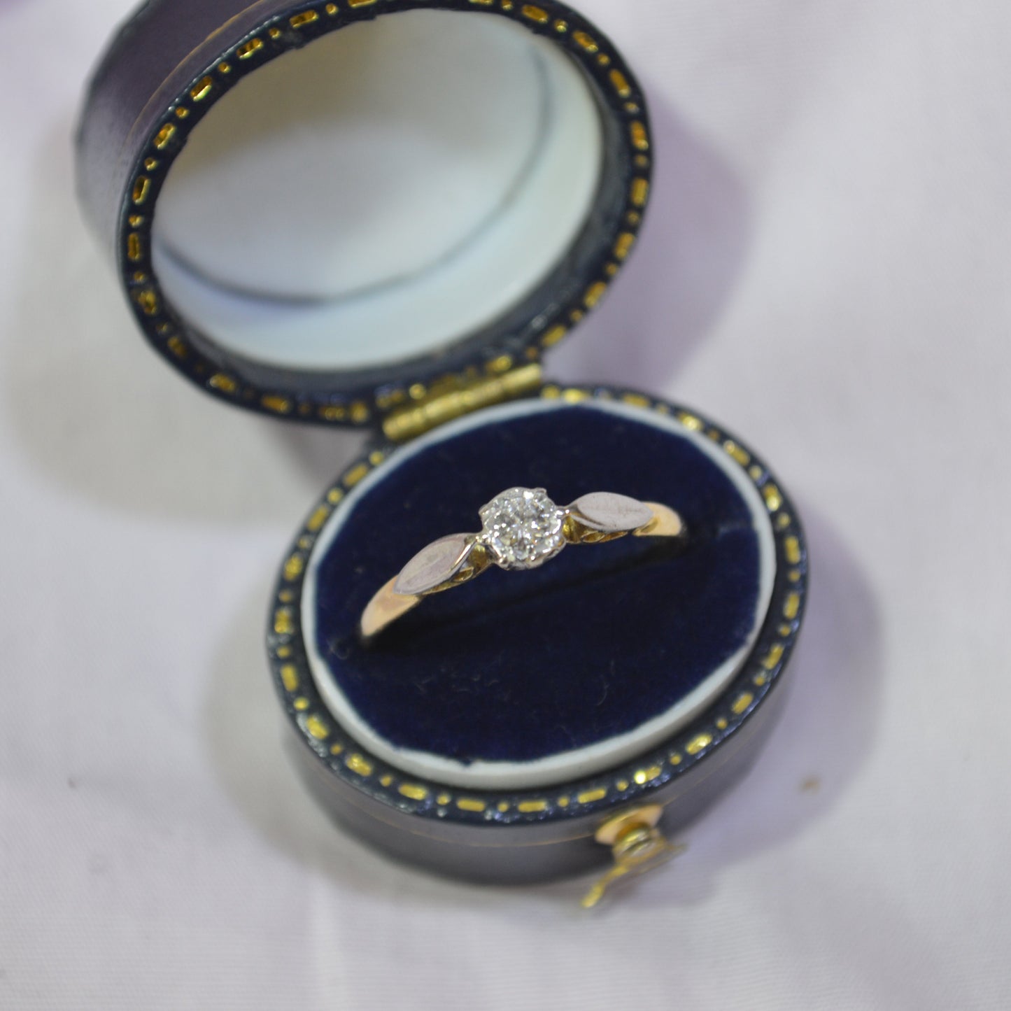 Vintage 18ct Diamond Solitaire ring