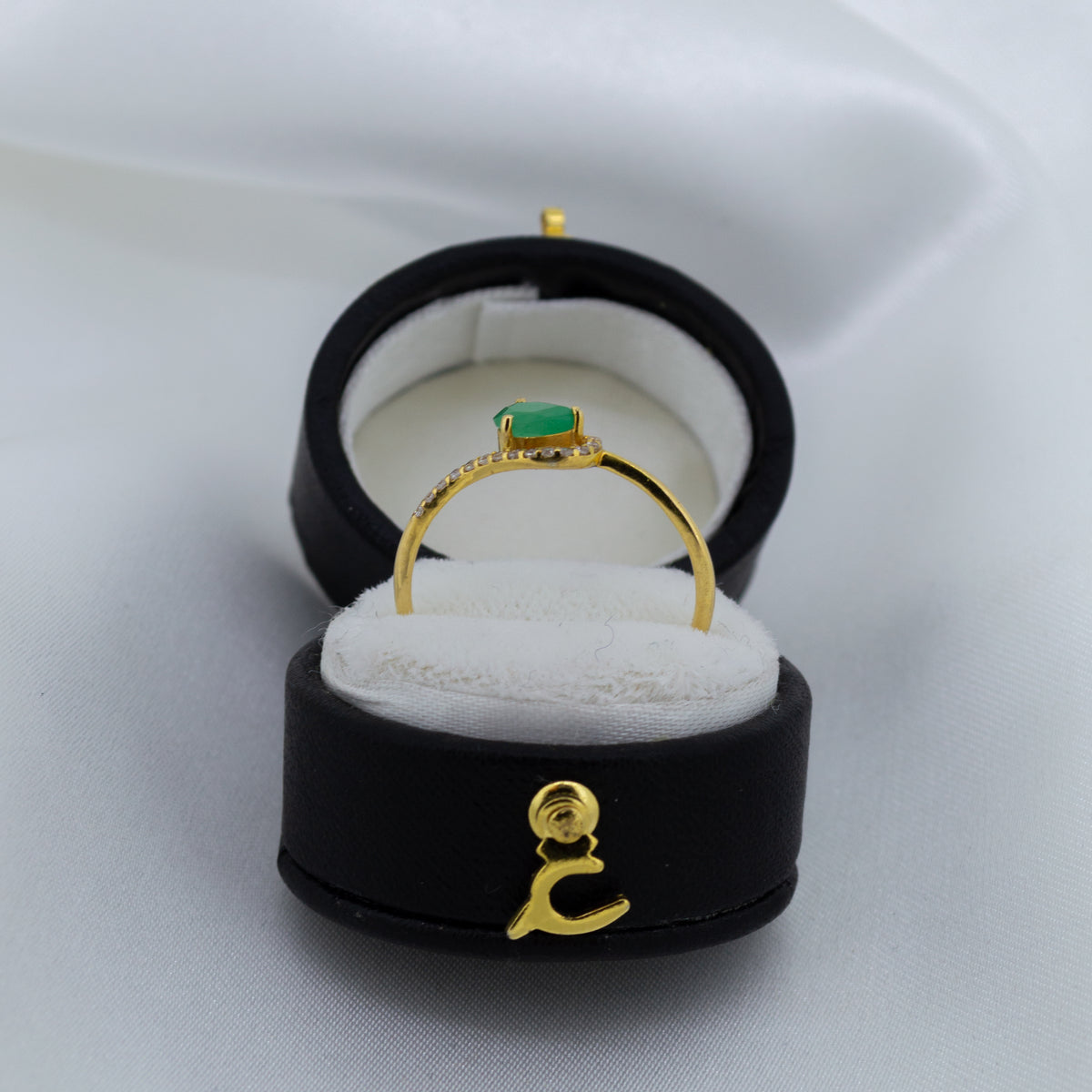 Jade & Diamond cross ring set in 22ct gold