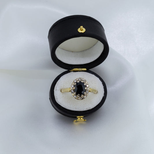 18ct Yellow gold, sapphire and diamond ring