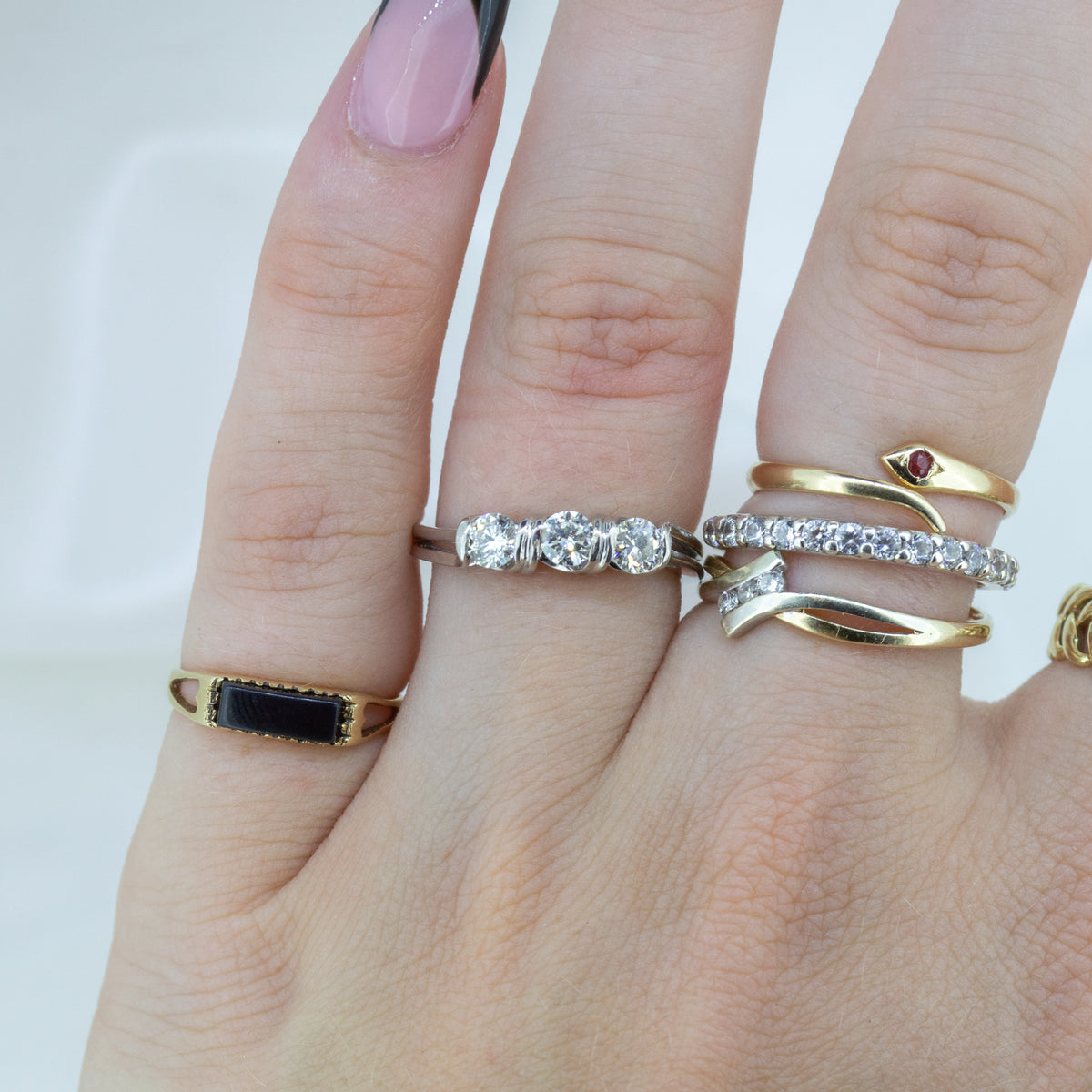 18ct White Gold 3 Stone Diamond Ring