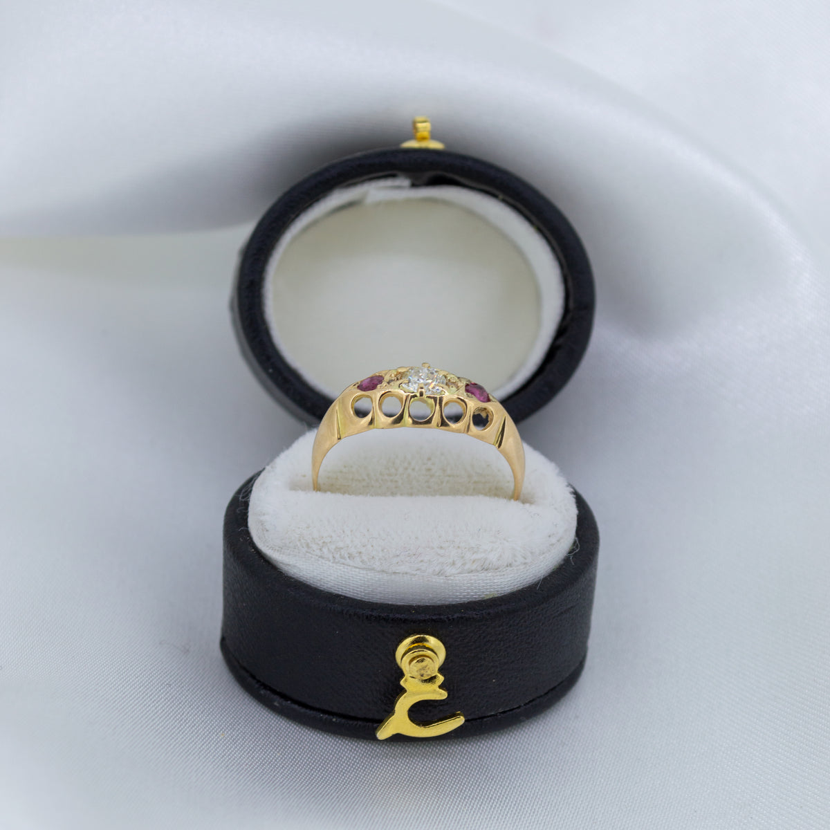Antique 18ct Gold Ruby & Diamond Ring