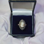 Vintage 9ct cameo ring