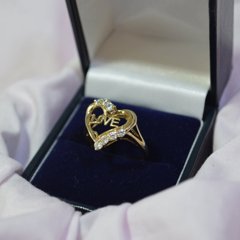 14ct gold 'Love' ring