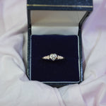 9ct heart ring with diamond