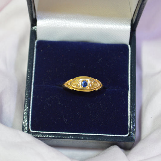 18ct Gold Sapphire & Pearl ring