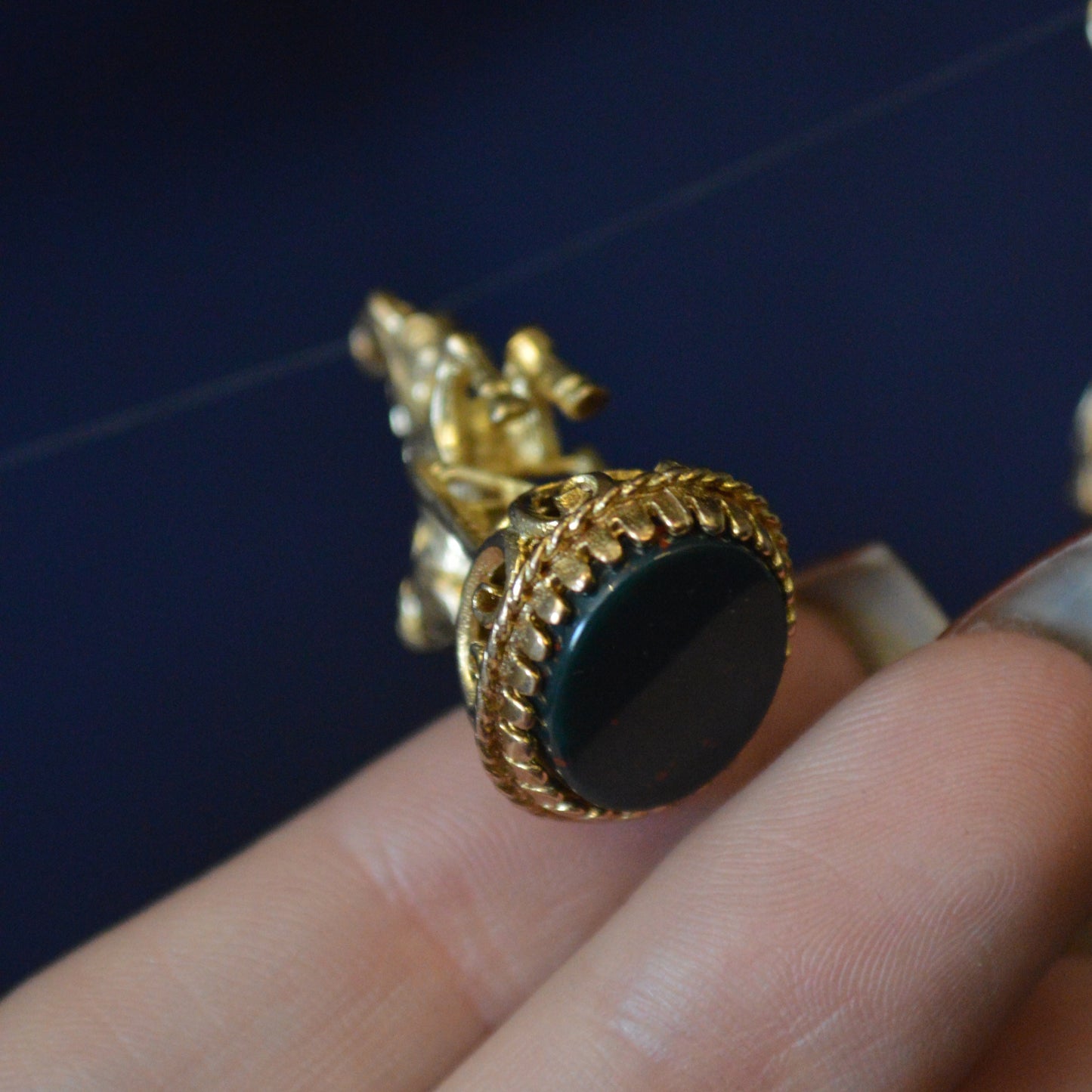 Vintage 9ct yellow gold horse fob