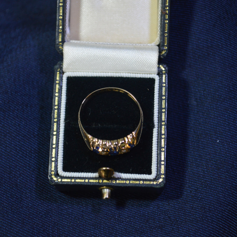 18ct 'Victorian' style Sapphire and Diamond Ring