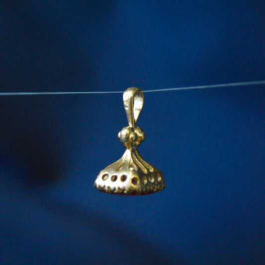 Vintage 9ct yellow gold carnelian fob