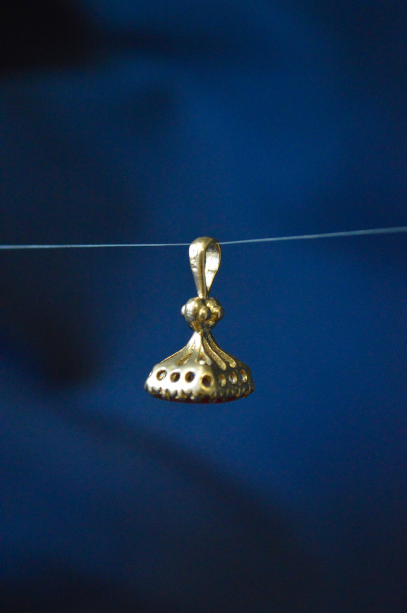 Vintage 9ct yellow gold carnelian fob