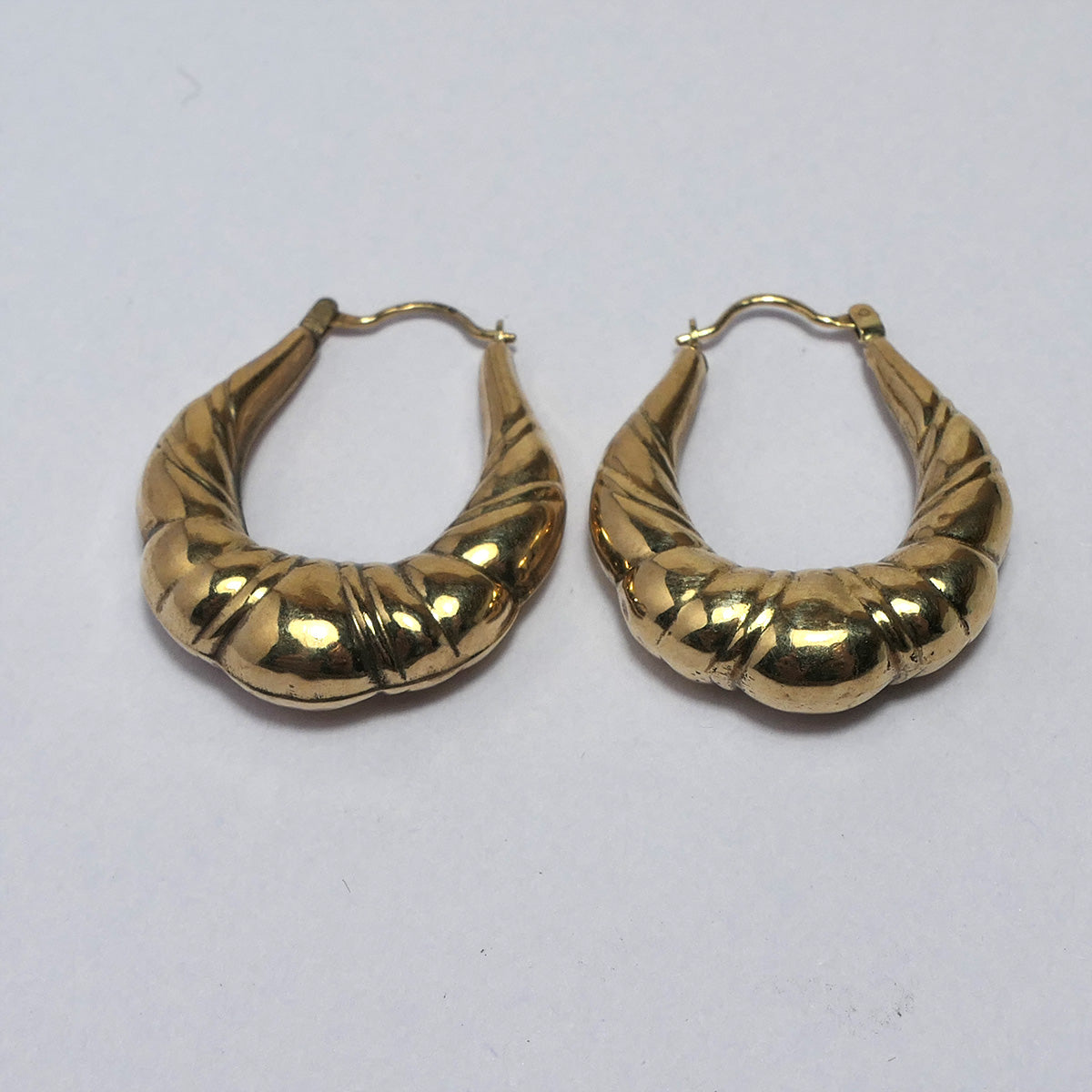 Vintage 9ct medium sized yellow Gold Creole earrings hoops