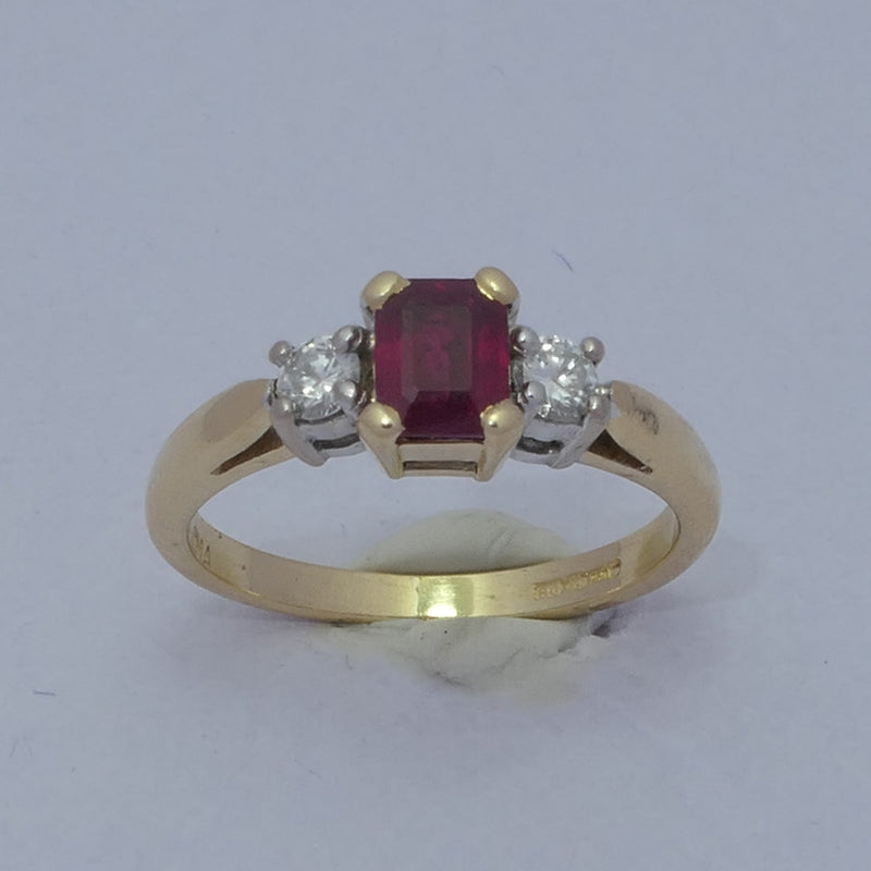 18ct Gold Ruby and Diamond Ring
