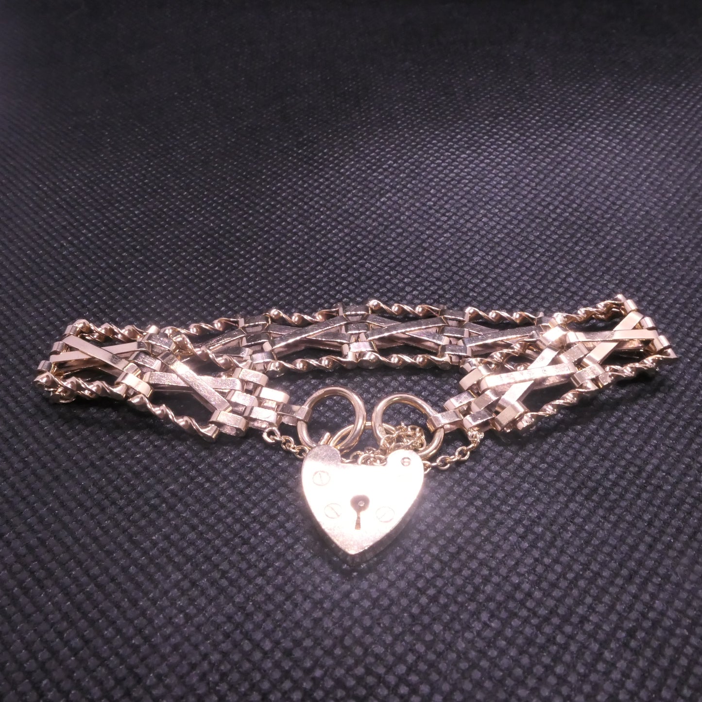 Vintage 9ct Yellow gold gate bracelet