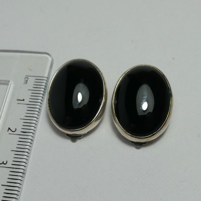 Silver Onyx style clip on earrings