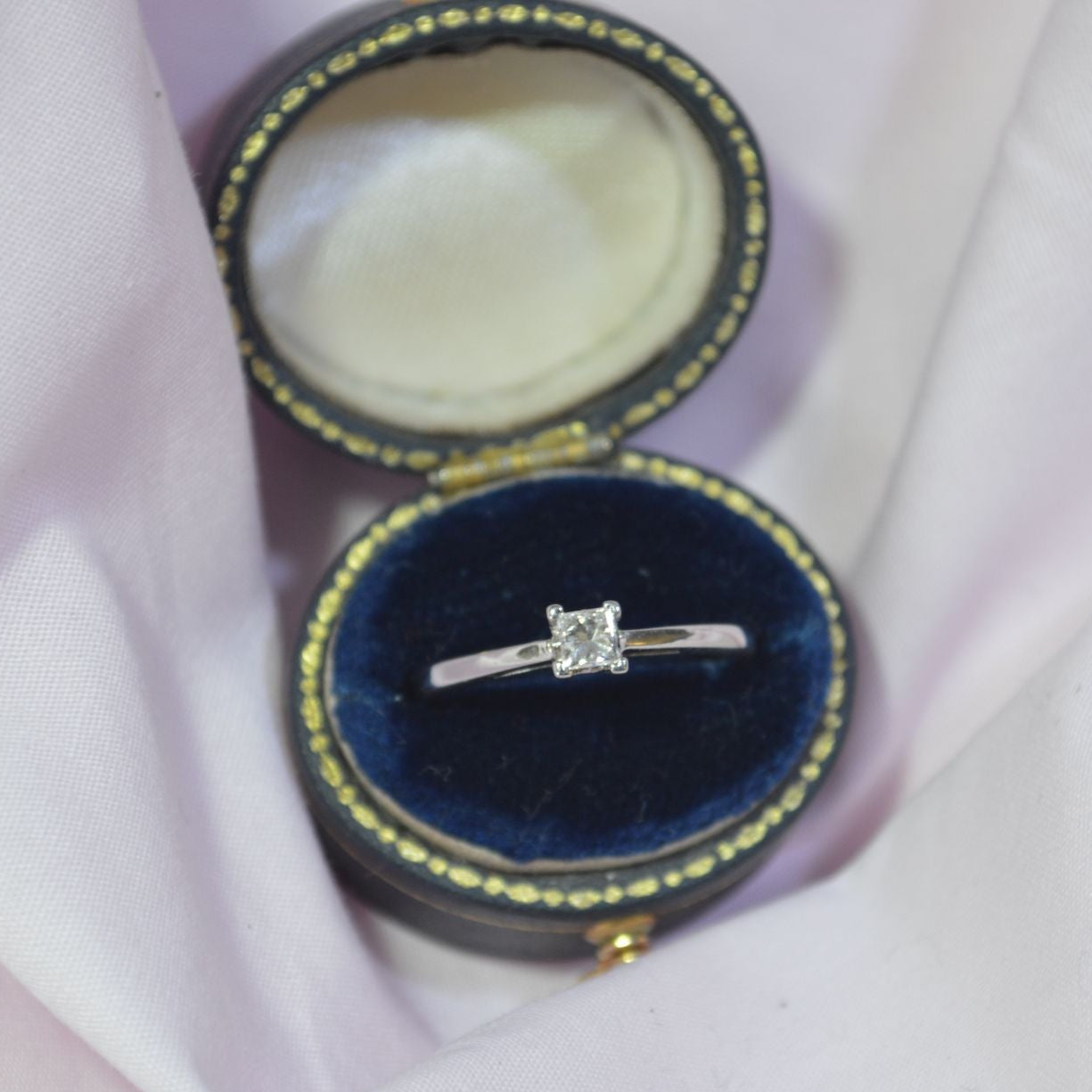 18ct white gold Princess Cut Diamond solitaire