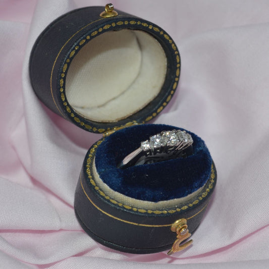 18ct white gold five Diamond ring