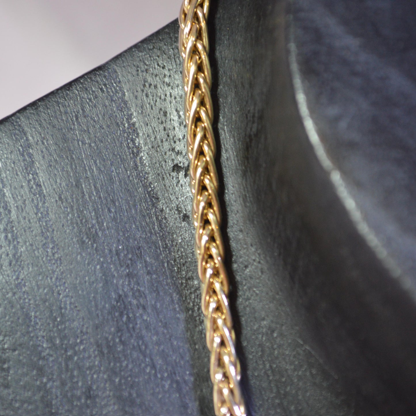 9ct Yellow Gold heavy Spiga chain 16"