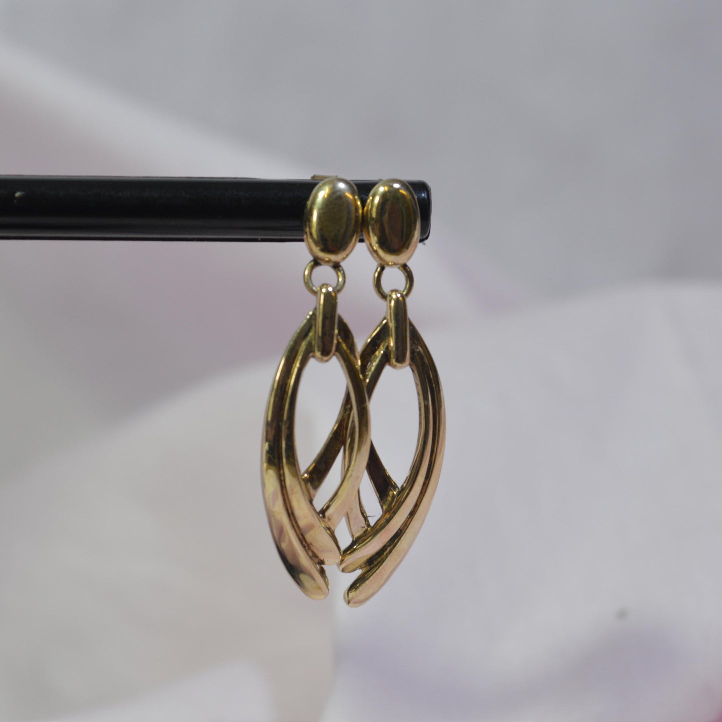 9ct yellow gold Drop earrings