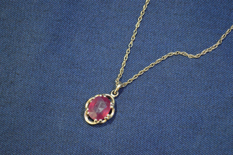 9ct gold vintage Ruby necklace