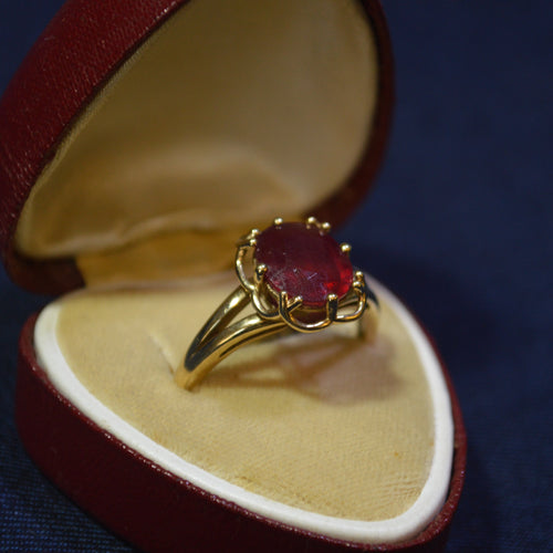 Vintage Gold Ruby Ring