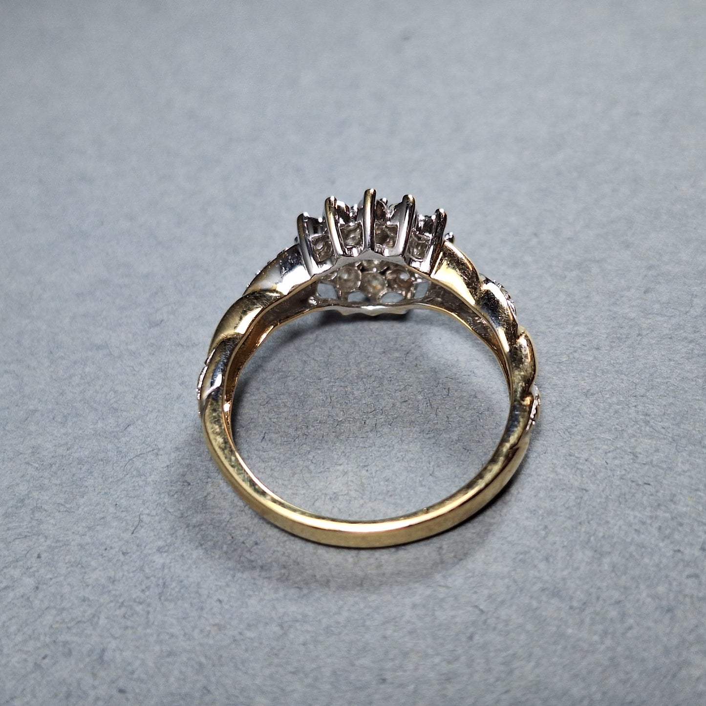 9ct Gold Diamond Cluster Ring