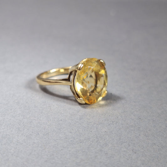 9ct Vintage Yellow gold Citrine ring