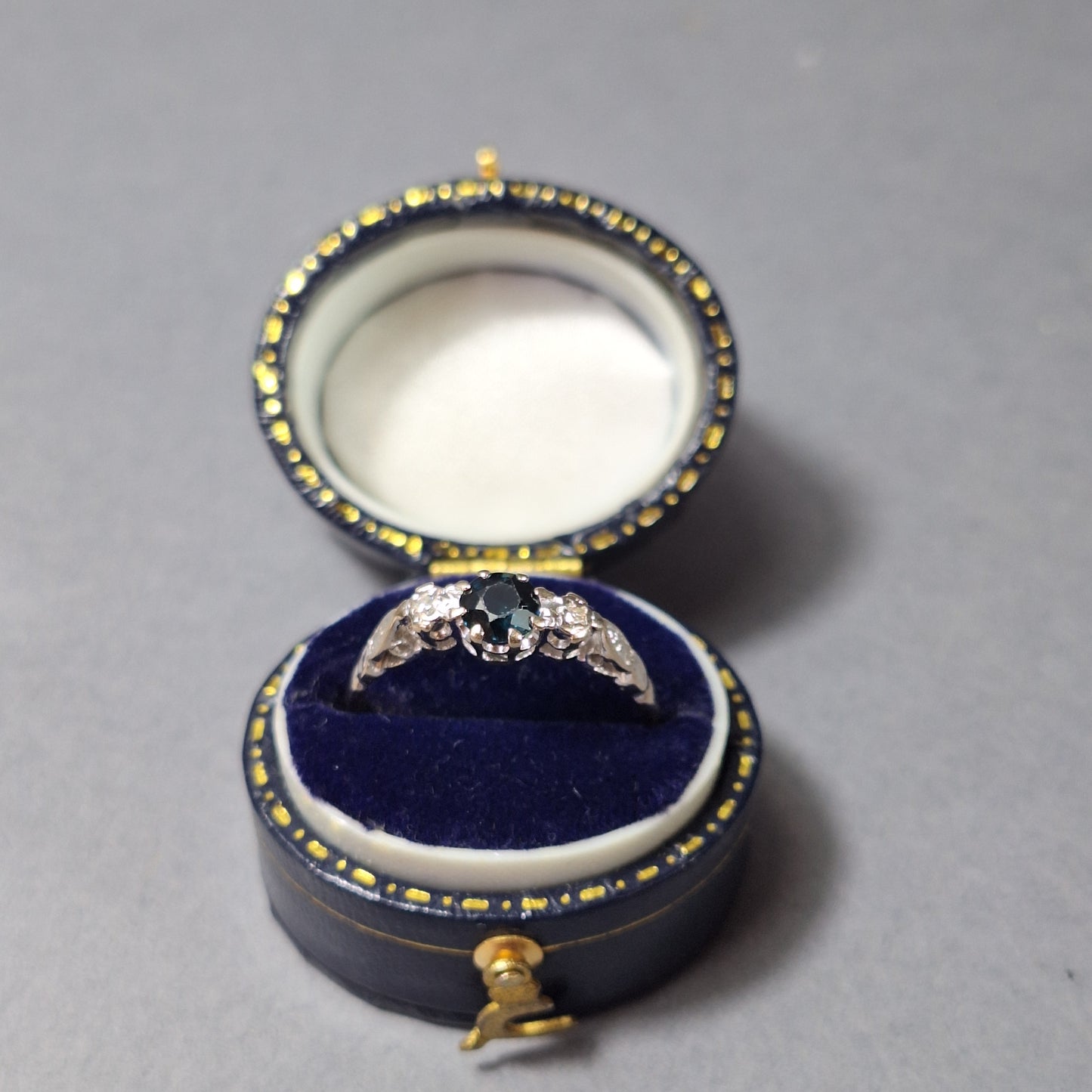 Vintage 18ct Gold and Sapphire and Diamond Dress Ring