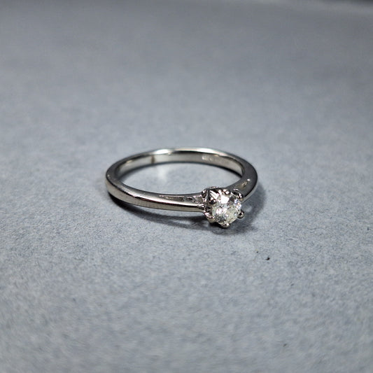 9ct White Gold Single Stone Diamond Engagement Ring