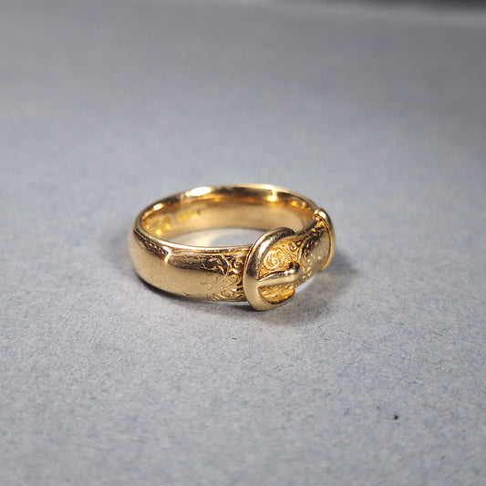 Solid old-style 18ct yellow gold Buckle ring