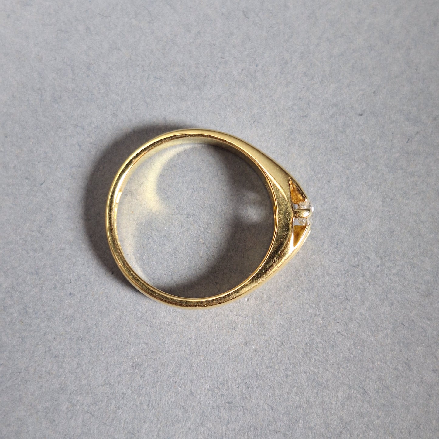 18ct Gold Diamond Single Stone Ring
