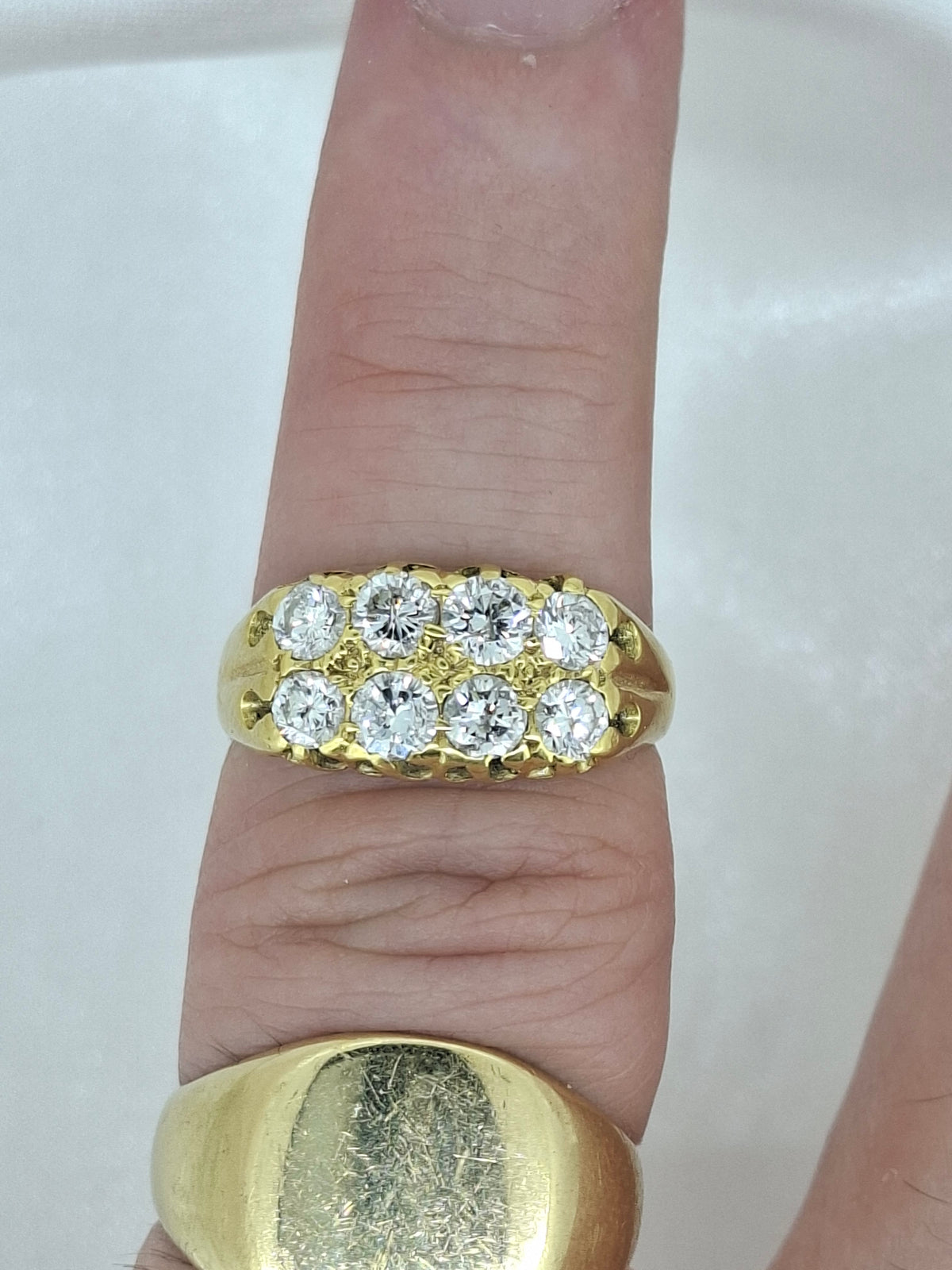 Vintage 18ct Eight Stone diamond Signet ring