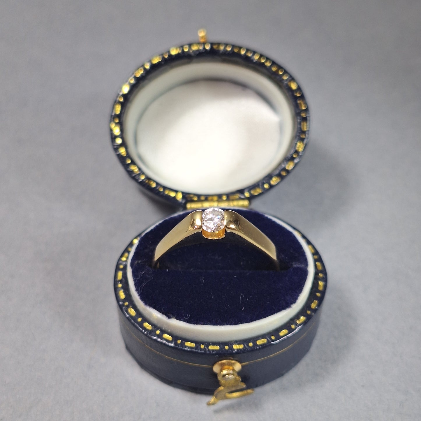 18ct Gold and Diamond Solitaire Ring