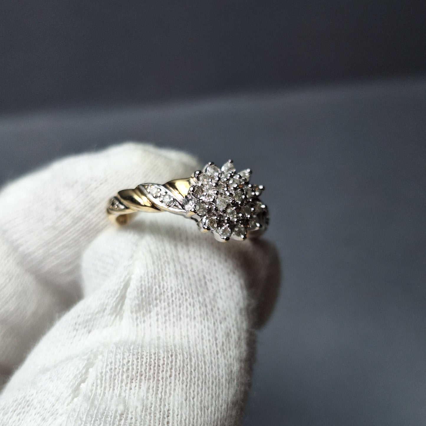 9ct Gold Diamond Cluster Ring