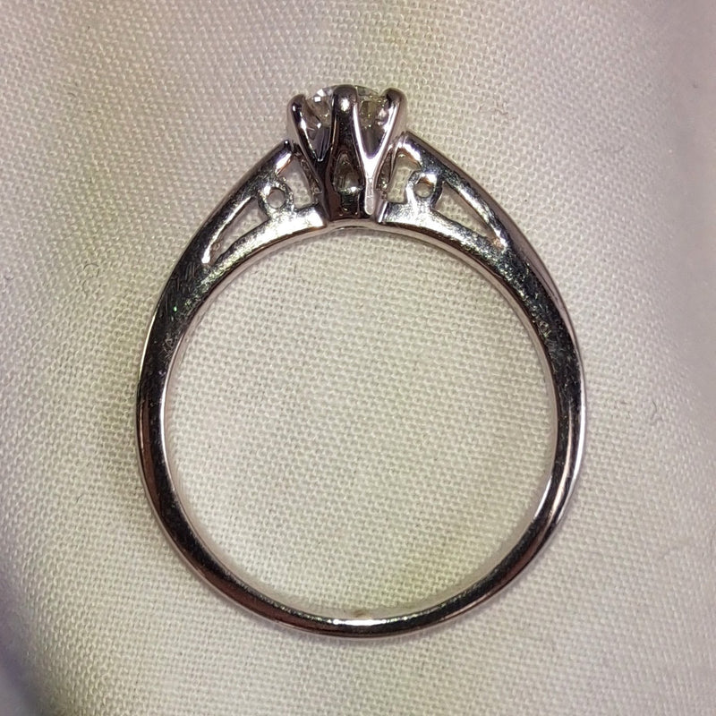 9ct White Gold Single Stone Diamond Engagement Ring