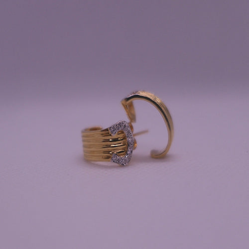 Vintage 18ct Gold half hoop Diamond ear rings